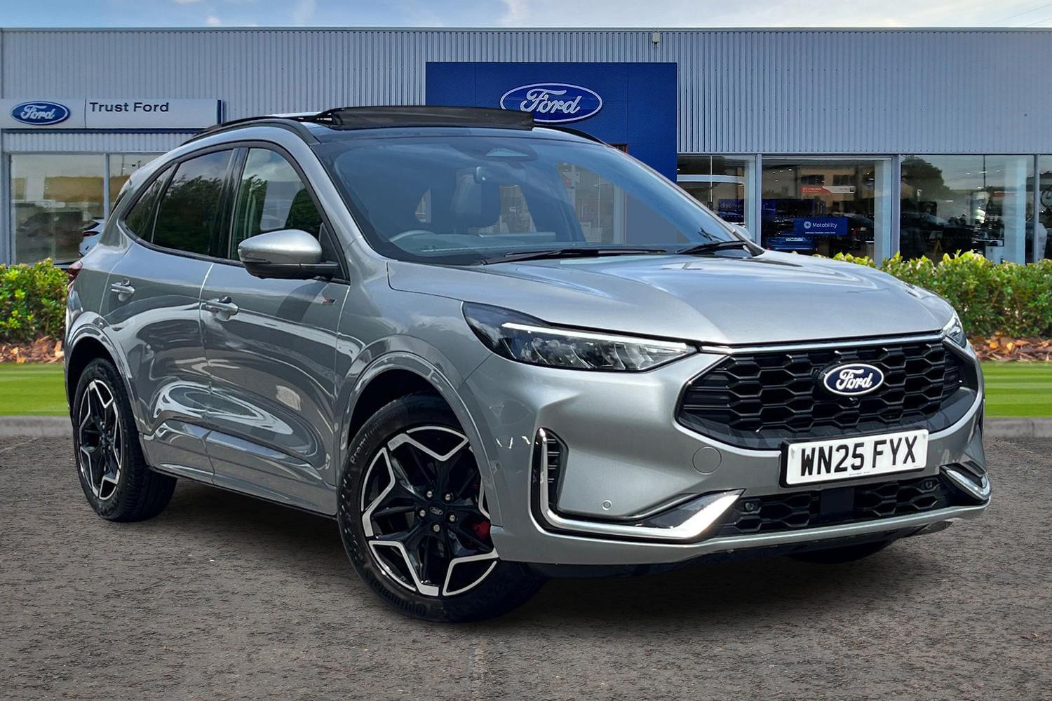 Ford Kuga Photo 0