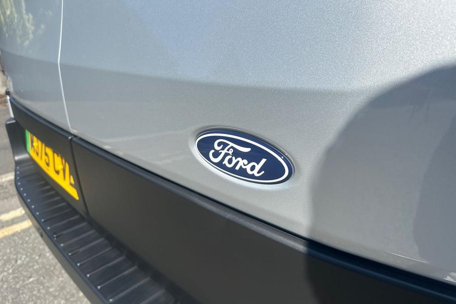 Used Ford E-TRANSIT MJ75CVE 22