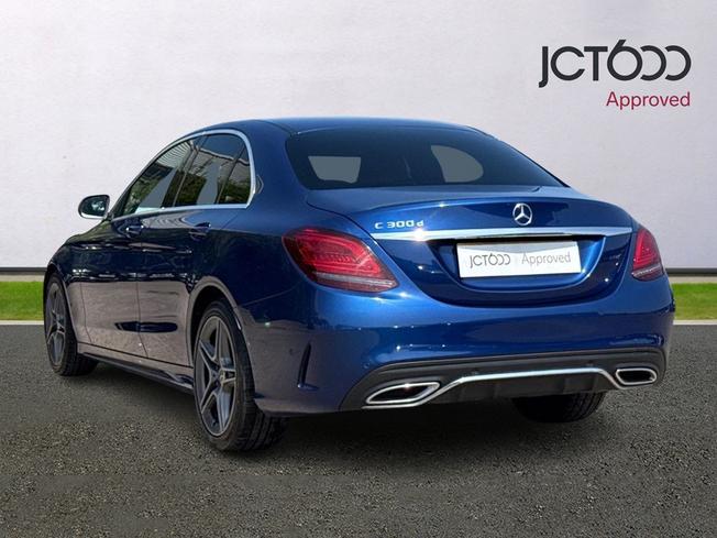 MERCEDES-BENZ C Class Photo 3