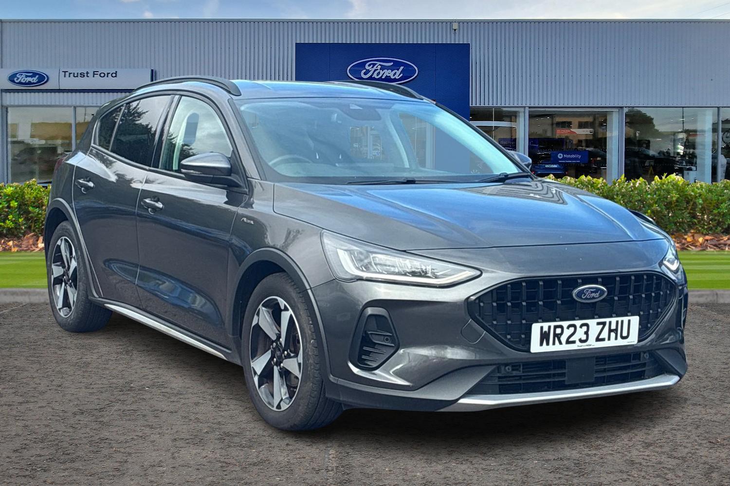 Ford FOCUS Photo 0