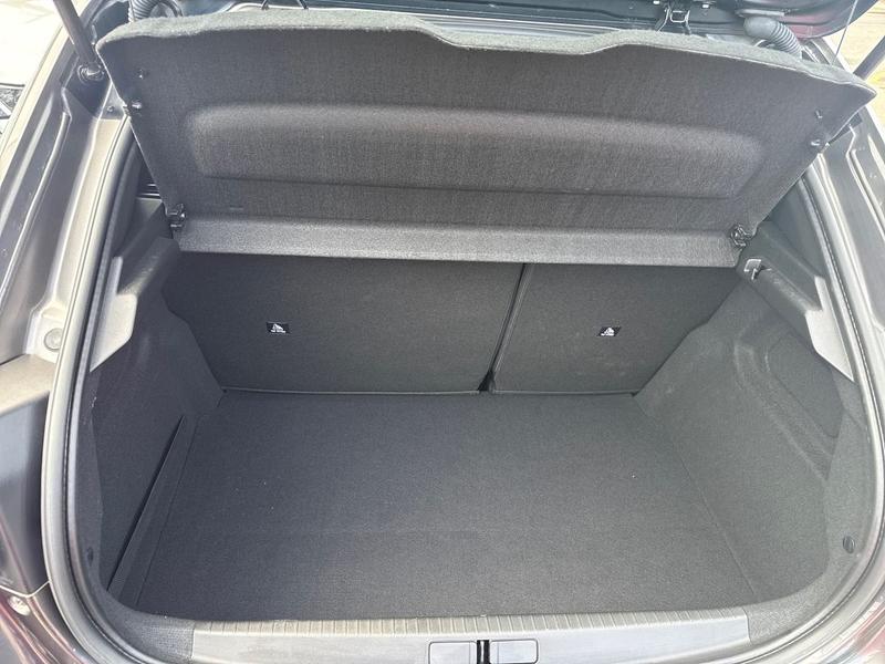 Used Peugeot 208 NU72OBC 18
