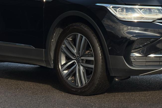 VOLKSWAGEN Tiguan Photo 50