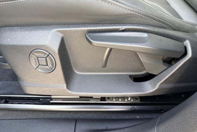 AUDI Q3 Photo 37
