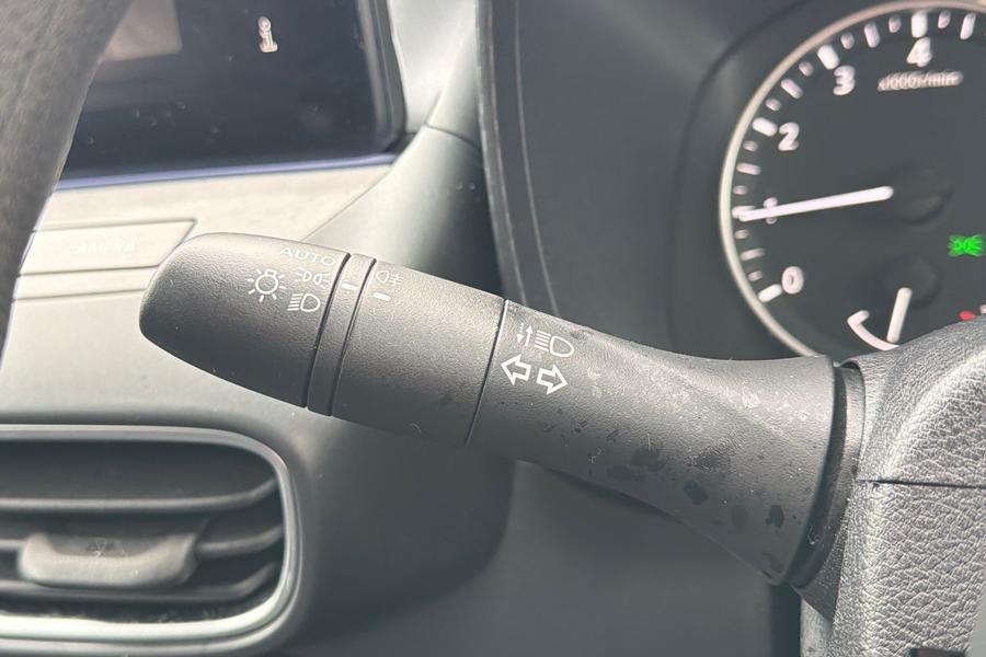 Nissan JUKE Photo autoimg-ee3410221828c07d8e05288cf9e25bb4327010e3.jpg