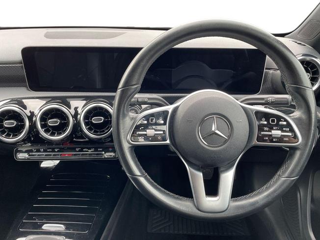 MERCEDES-BENZ A Class Photo 11