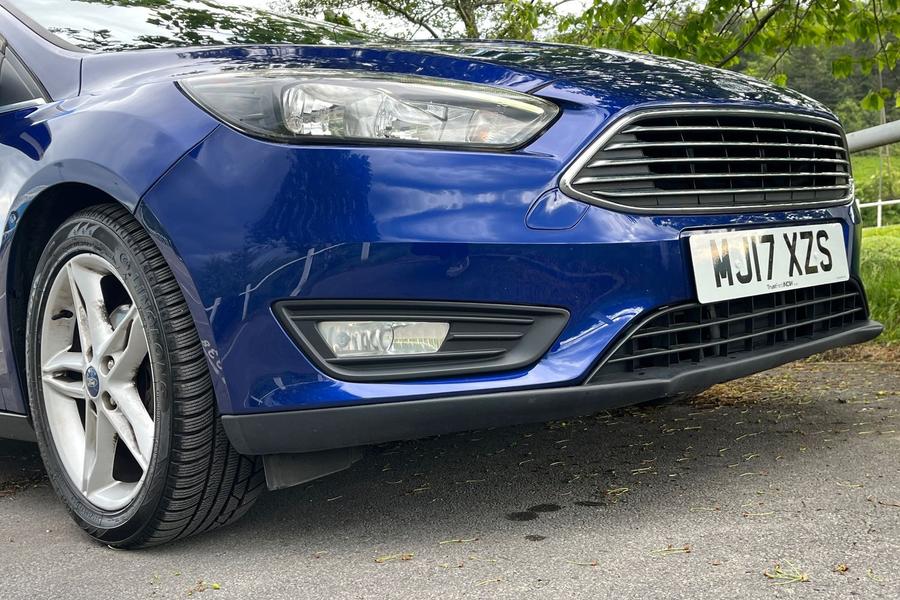 Ford FOCUS Photo autoimg-ee3593c307dd92df4fb4963fa370830fb9a7eeaa.jpg