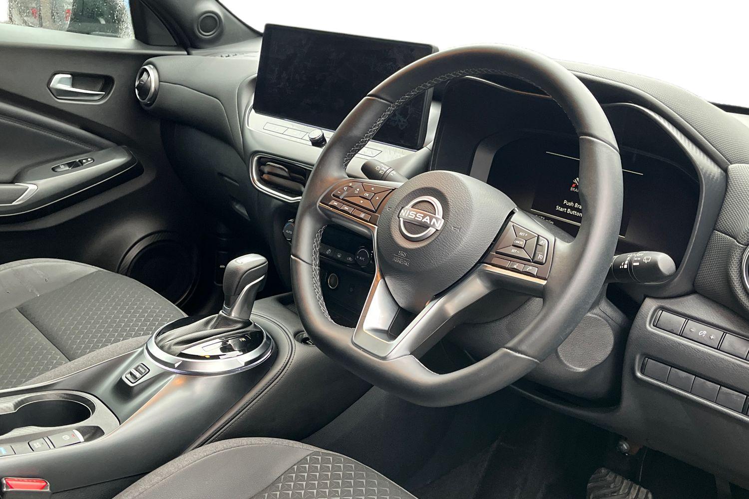 Nissan JUKE Photo 8