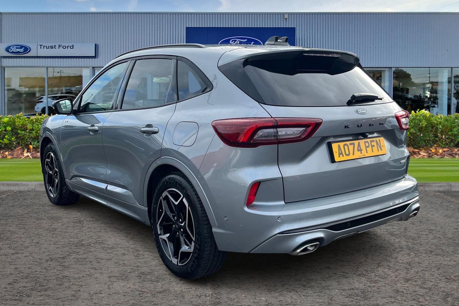 Ford KUGA Photo 1