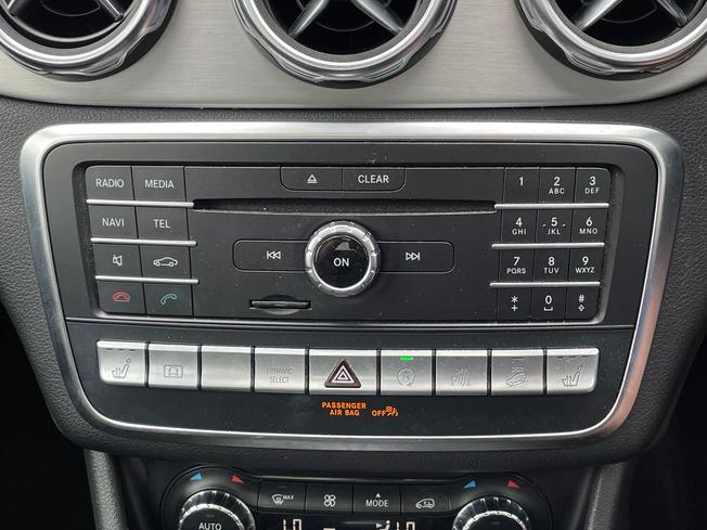 MERCEDES-BENZ GLA Photo 47