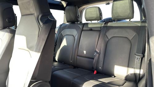 Land Rover Defender Photo autoimg-ee3bb44cecb27c89b3c2a4c0aff7324d6788ceb6.jpg