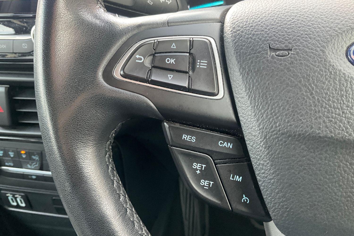 Ford ECOSPORT Photo 29