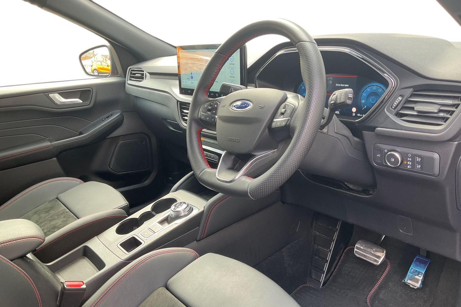 Ford KUGA Photo 8