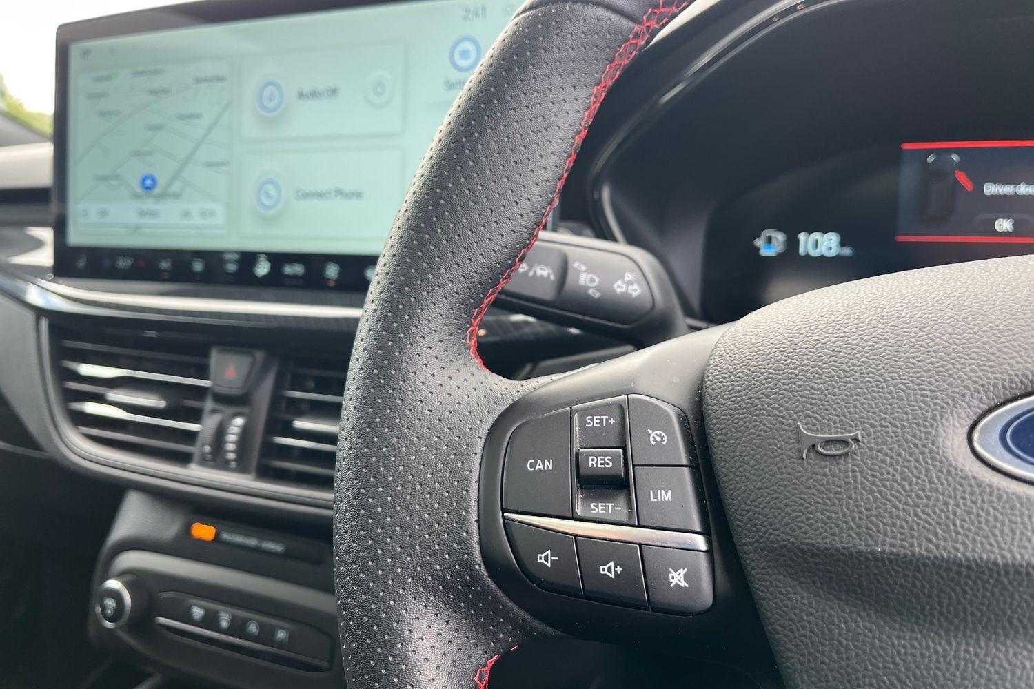 Ford FOCUS Photo 27