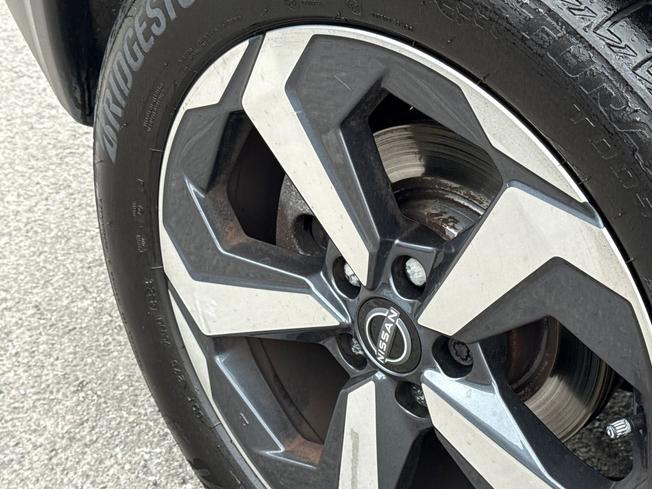 NISSAN Qashqai Photo 25