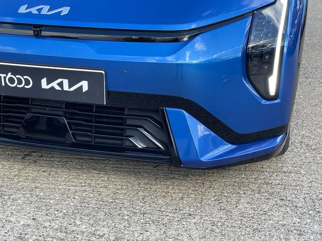 KIA EV4 Photo 22