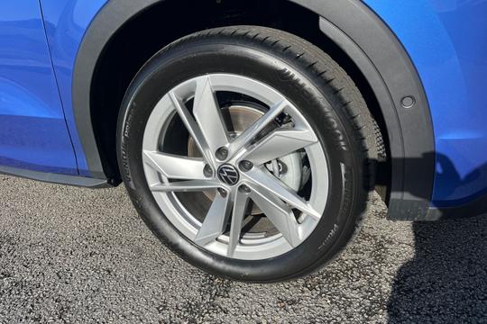 Volkswagen T-roc Photo autoimg-ee449996371495a96f5678a36de8e1cd913fb2c5.jpg