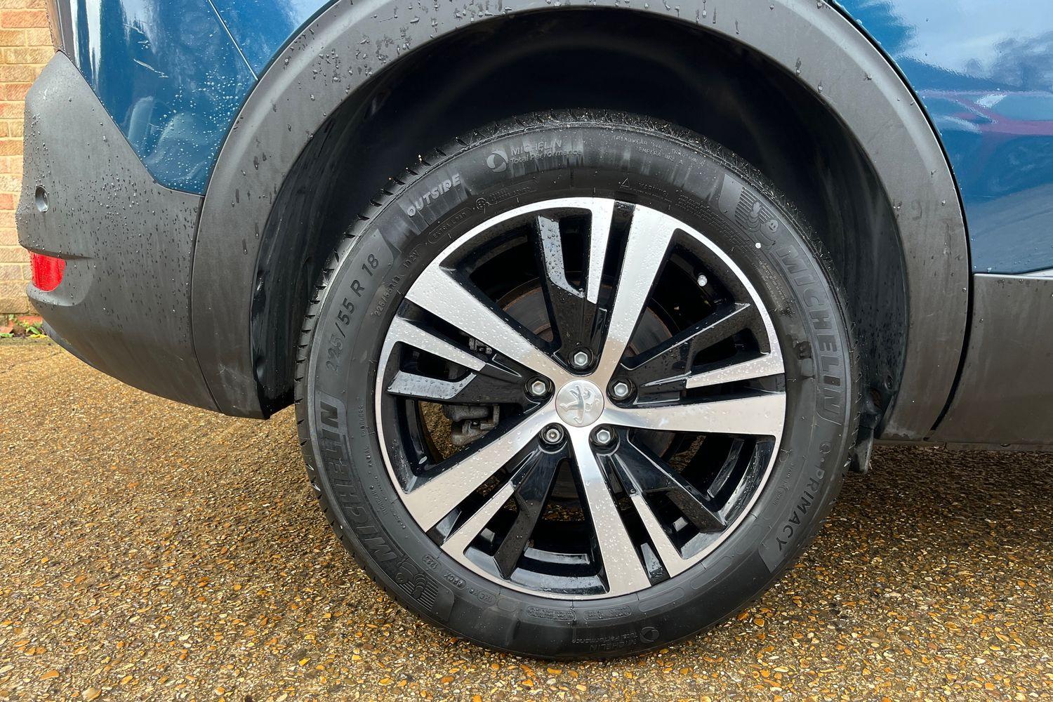 Peugeot 5008 Photo 7