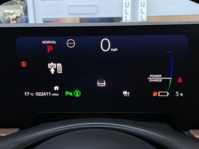 HONDA Honda E Photo 15