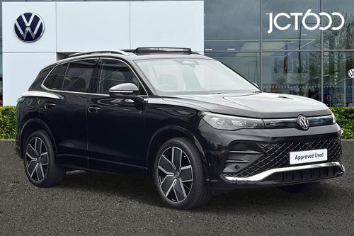 Volkswagen Tiguan 2.0 TDI R-Line SUV 5dr Diesel DSG Euro 6 (s/s) (150 ps)