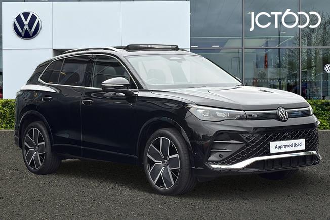 Volkswagen Tiguan Photo 1