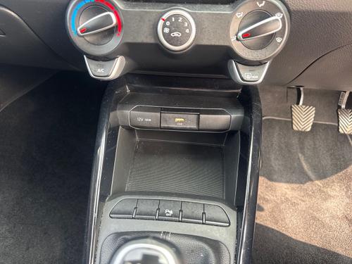 Kia RIO Photo autoimg-ee49b0d64be4ba80b78ef4b65c690b2886604ef0.jpg