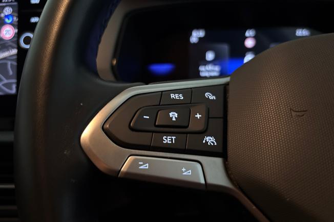VOLKSWAGEN T-Cross Photo 16
