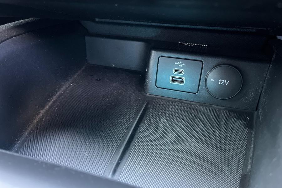 Ford FOCUS Photo autoimg-ee4c605b348a13d154a3cf0a86a8995811bd7ff9.jpg