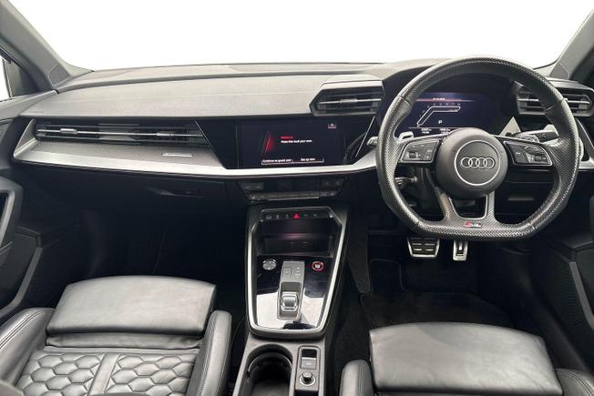 AUDI RS3 Photo 11