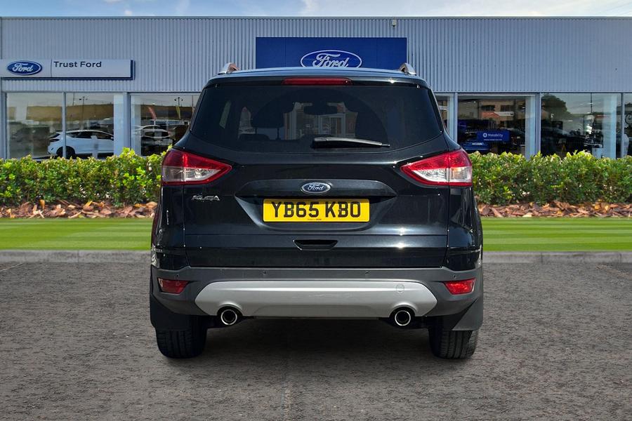 Ford Kuga Photo autoimg-ee56e40fac14c4d24d97e0b26c7fd72db657266c.jpg