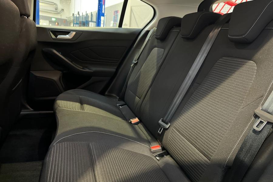 Ford FOCUS Photo autoimg-ee575cb20839d2c292c47a9bbfd1535c804f034e.jpg