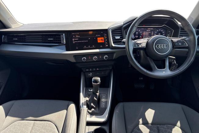 AUDI A1 Photo 10