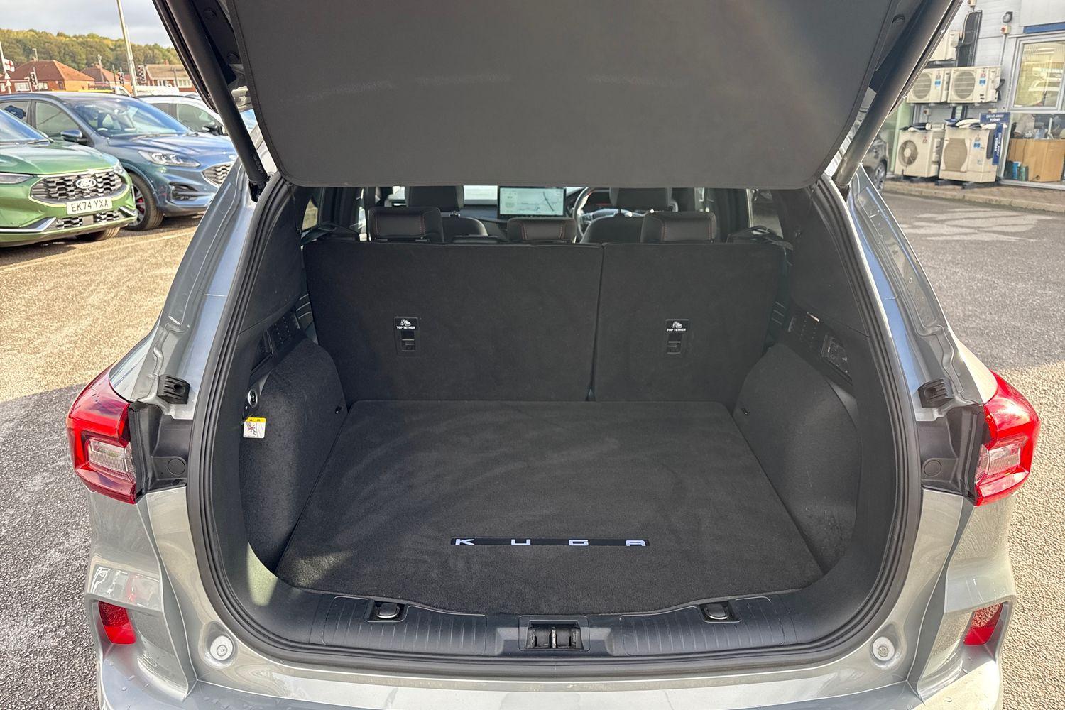 Ford KUGA Photo 20