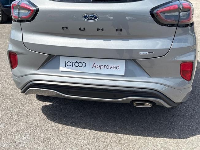 FORD Puma Photo 26