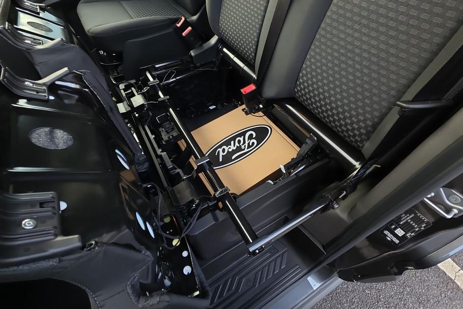 Used Ford E- TRANSIT 25