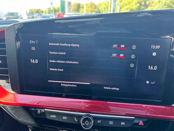 Vauxhall Mokka Photo autoimg-ee67720de523ecdcc596c1a30553358fa2769587.jpg