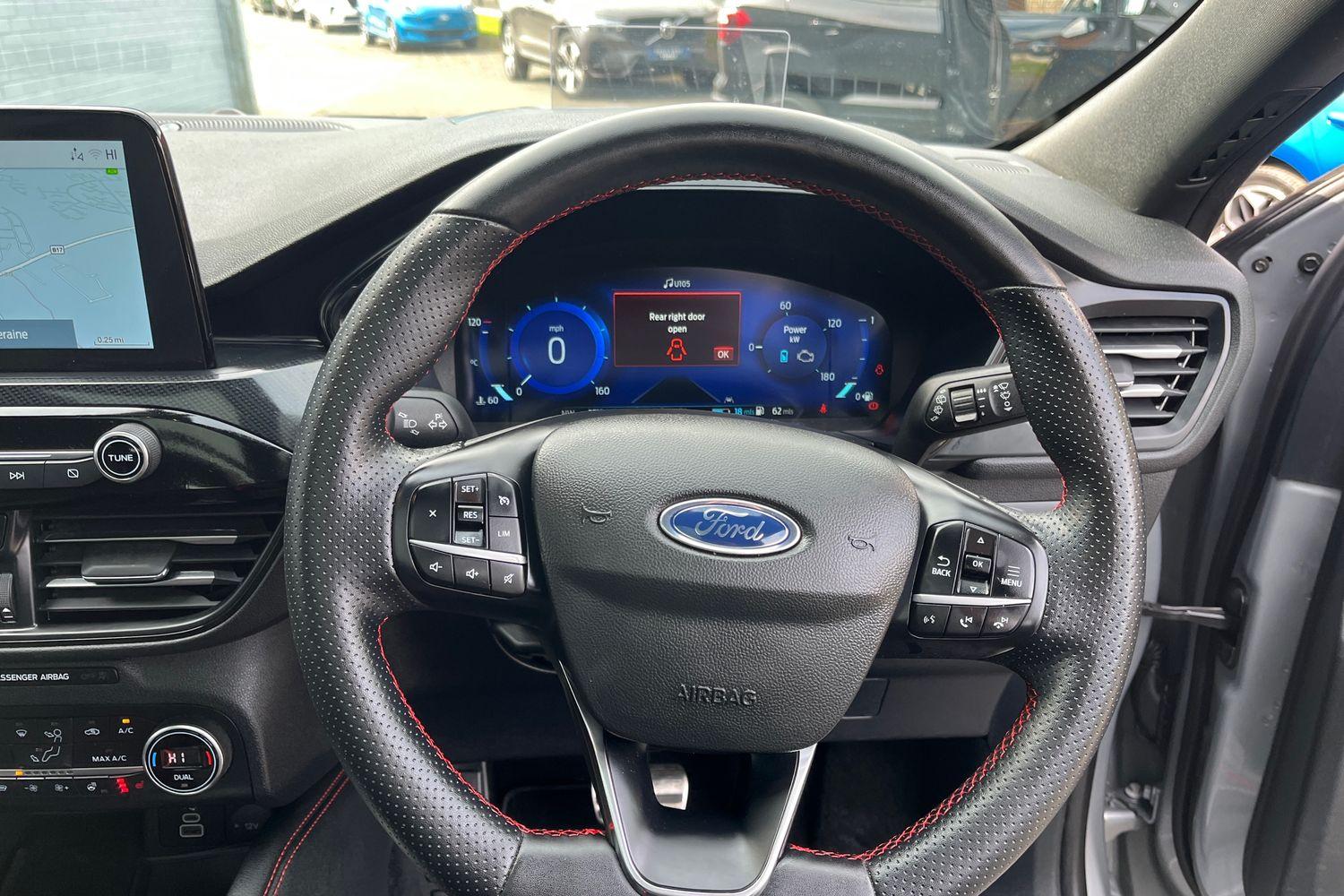 Ford KUGA Photo 11