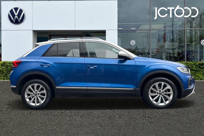 VOLKSWAGEN T-Roc Photo 4