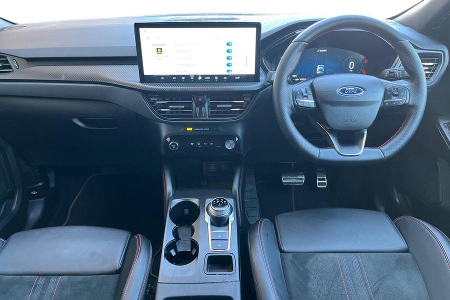 Ford KUGA Photo autoimg-ee6c494a91de450d4019f1f8eeed4e512872478c.jpg