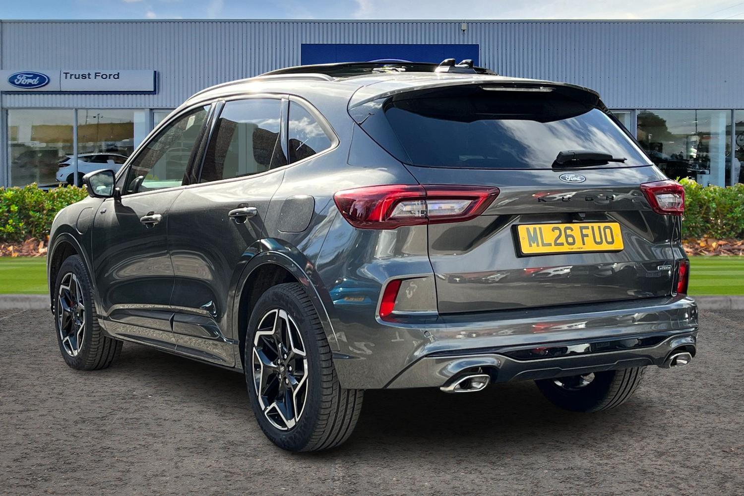 Ford Kuga Photo 1
