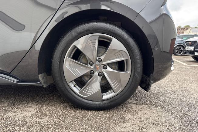 CUPRA Born Photo 24