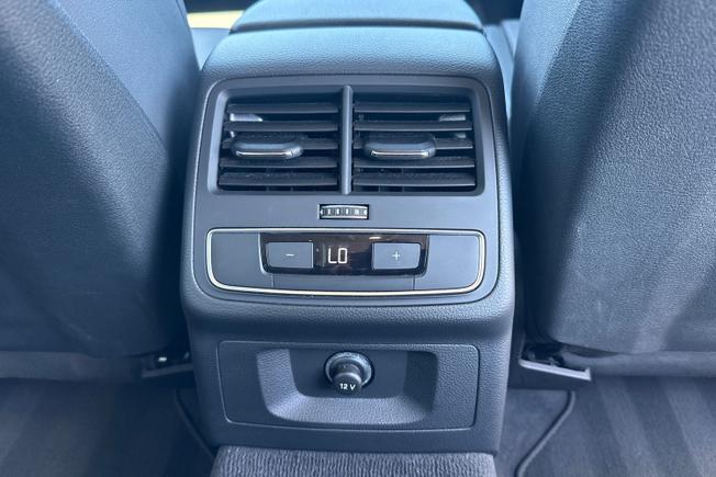 AUDI A4 Avant Photo 55