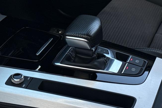 AUDI Q5 Photo 44