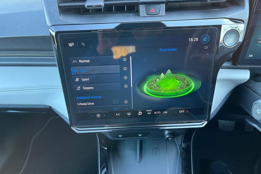 Ford PUMA Photo autoimg-ee7e714f23881181dfa1f97ef867a576c2f51b2e.jpg