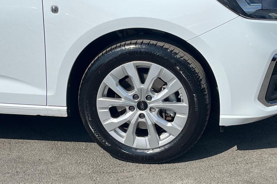 Ford TRANSIT CONNECT Photo autoimg-ee7e9628dbe9b4a001906d3f0fde9a04825f8fd8.jpg