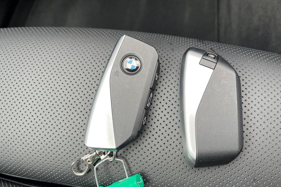 BMW 5 Series Photo autoimg-ee821193ef5f16d366fc2ba510ef843ddce249f9.jpg