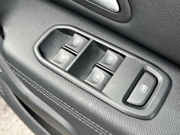 Dacia Duster Photo autoimg-ee866a48bdaab54bc7efc9084eff778dba0a6af2.jpg