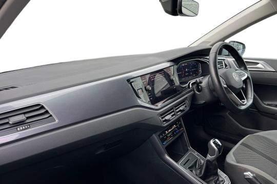 Volkswagen Polo Photo autoimg-ee8b71d824223d8499ad9b4bd290f4c01471b9f4.jpg
