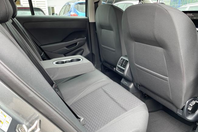 VOLKSWAGEN T-Roc Photo 48