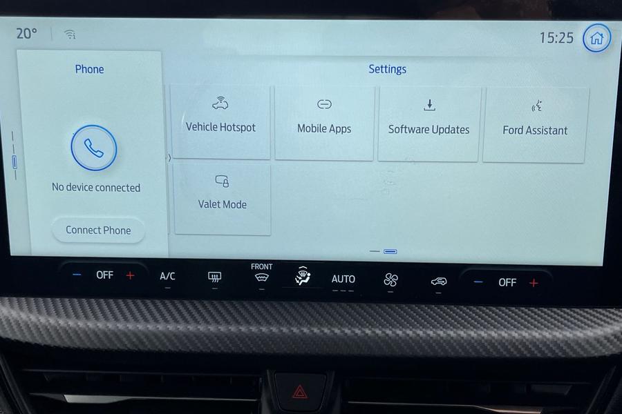 Ford KUGA Photo autoimg-ee8fdf75581de53085ecd74150c6ded8cef68496.jpg