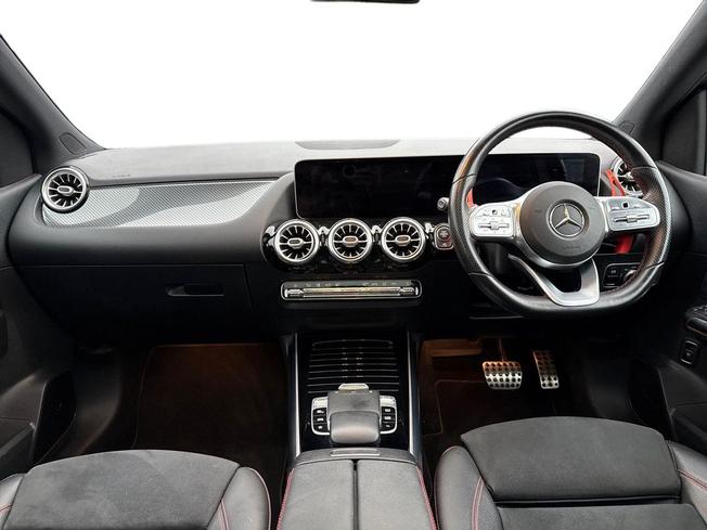 MERCEDES-BENZ B Class Photo 10
